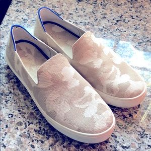 Rothy's tan camo sneaker